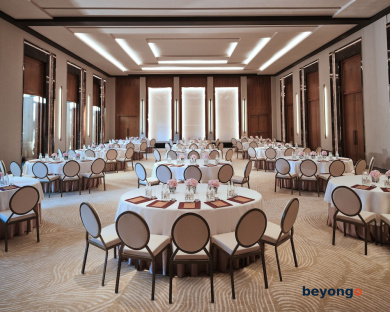 The Lana - Dorchester Collection 327