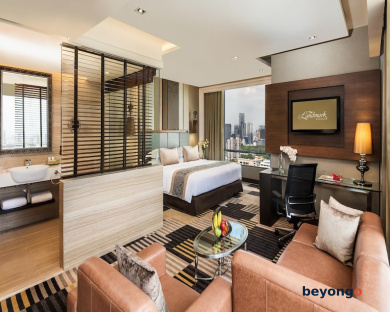 The Landmark Bangkok 32