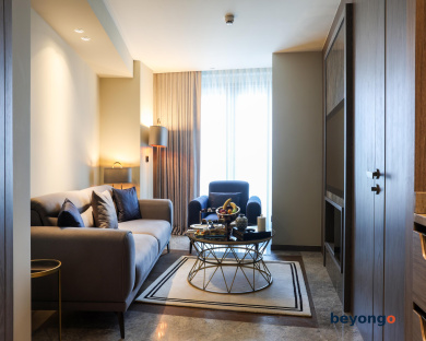 The Maestro Hotel 78