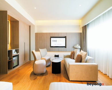 The One Hotel Bay Breeze Pattaya 100