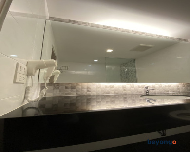 The One Hotel Bay Breeze Pattaya 98