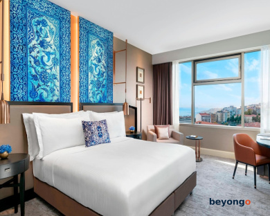 The Ritz-Carlton, Istanbul 26