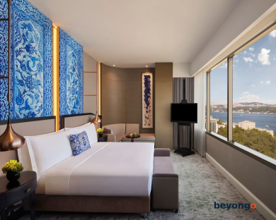 The Ritz-Carlton, Istanbul 54