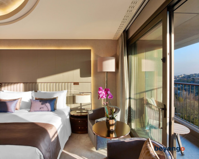 The St. Regis Istanbul 90