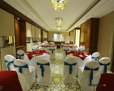 The Wall Street Beacon, Jaipur 35