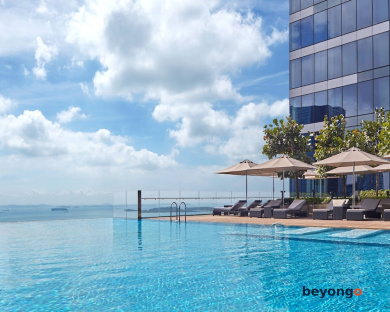 The Westin Singapore 1