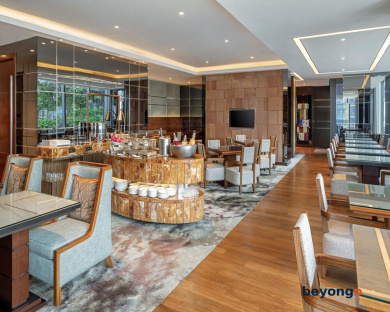 The Westin Singapore 101