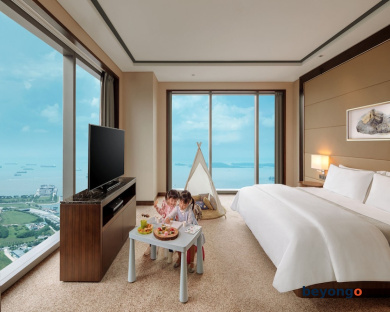 The Westin Singapore 102