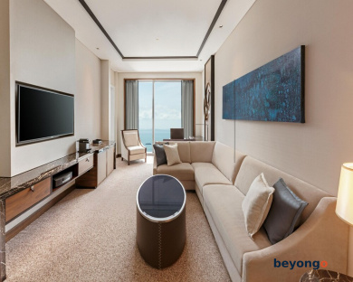 The Westin Singapore 45