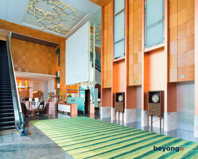 The Westin Singapore 5