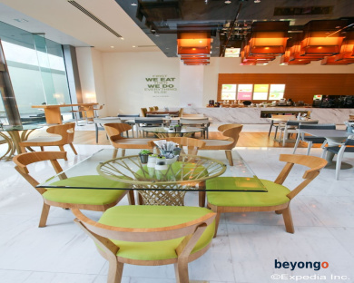 The Westin Singapore 53