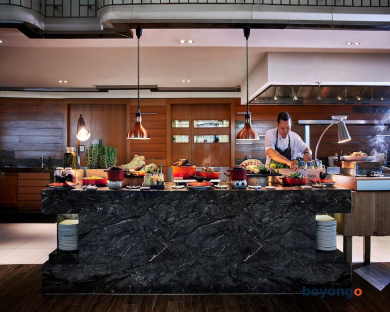 The Westin Singapore 72