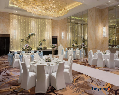 The Westin Singapore 85