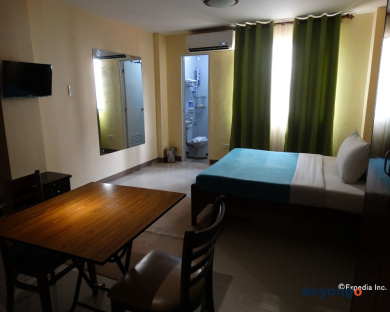 Time Traveller's Hotel 16