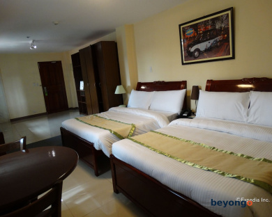 Time Traveller's Hotel 22