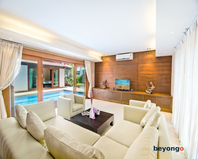 Tropicana Pool Villa 324