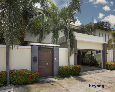 Tropicana Pool Villa 402