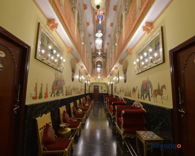 Umaid Mahal - A Heritage Style Boutique Hotel 13