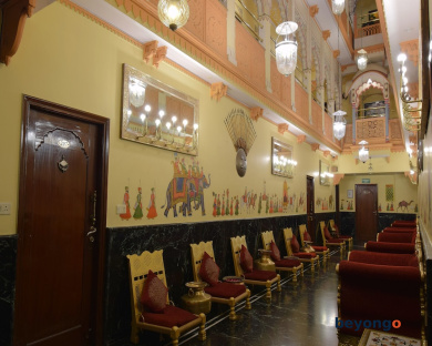 Umaid Mahal - A Heritage Style Boutique Hotel 14