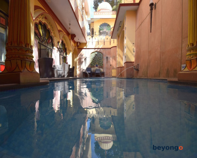 Umaid Mahal - A Heritage Style Boutique Hotel 31