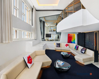 V Hotel Dubai, Curio Collection by Hilton 11