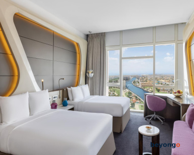 V Hotel Dubai, Curio Collection by Hilton 12