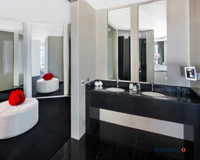 V Hotel Dubai, Curio Collection by Hilton 35