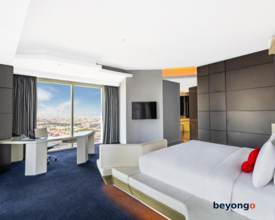 V Hotel Dubai, Curio Collection by Hilton 86