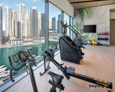 Vida Dubai Marina and Yacht Club 5