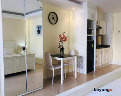 View Talay 6 Condominium by Honey 245