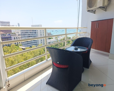 View Talay 6 Condominium by Honey 303