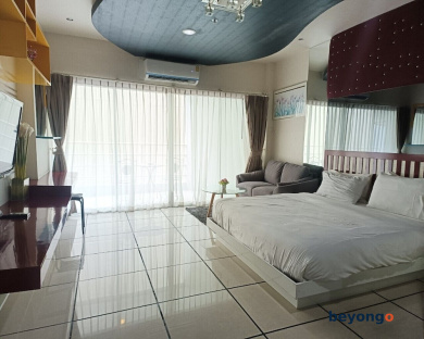 View Talay 6 Condominium by Honey 42