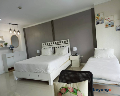 View Talay 6 Condominium by Honey 80