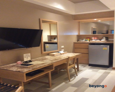 W14 Pattaya 50
