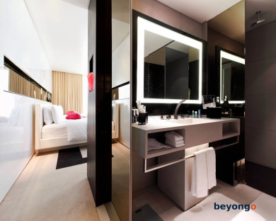 W Bangkok 54