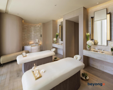 Waldorf Astoria Bangkok 30