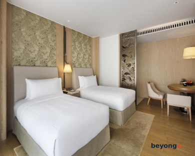 Waldorf Astoria Bangkok 63