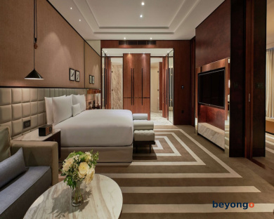 Waldorf Astoria Dubai International Financial Centre 81