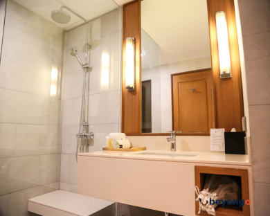 Woodlands Hotel and Resort 25