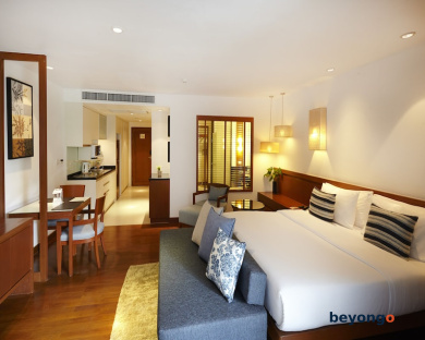 Woodlands Suites Serviced Residences 23